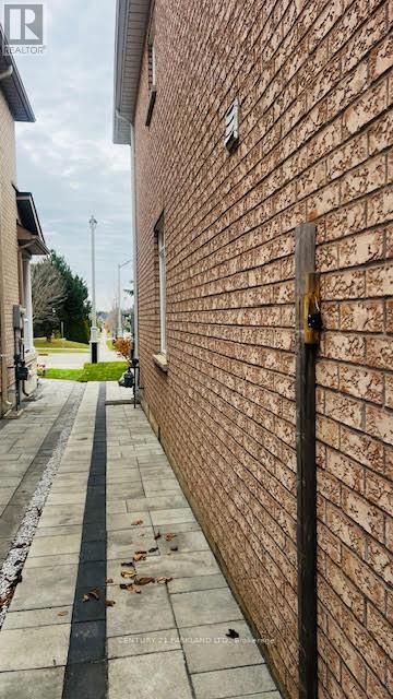 185 Jefferson Forest Drive, Richmond Hill, Ontario  L4E 4K4 - Photo 46 - N12766212