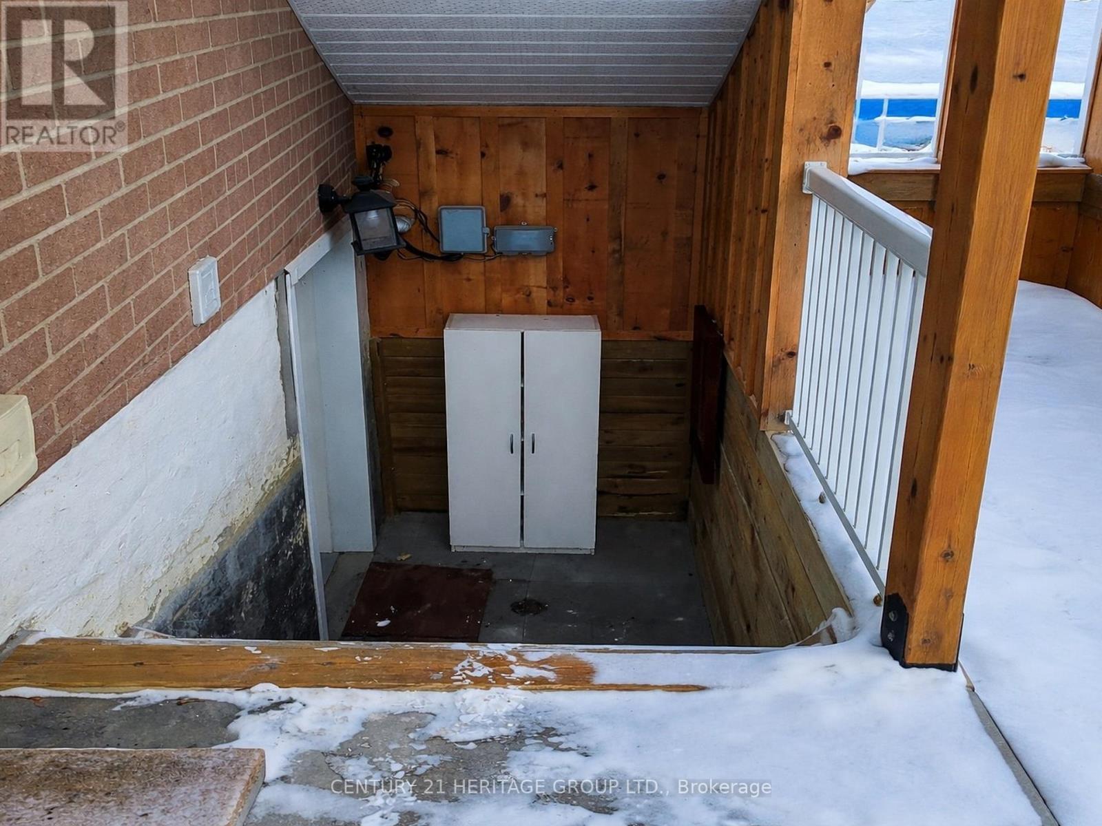 Lower - 45 Lewis Drive, Newmarket, Ontario  L3Y 1R6 - Photo 3 - N12766238