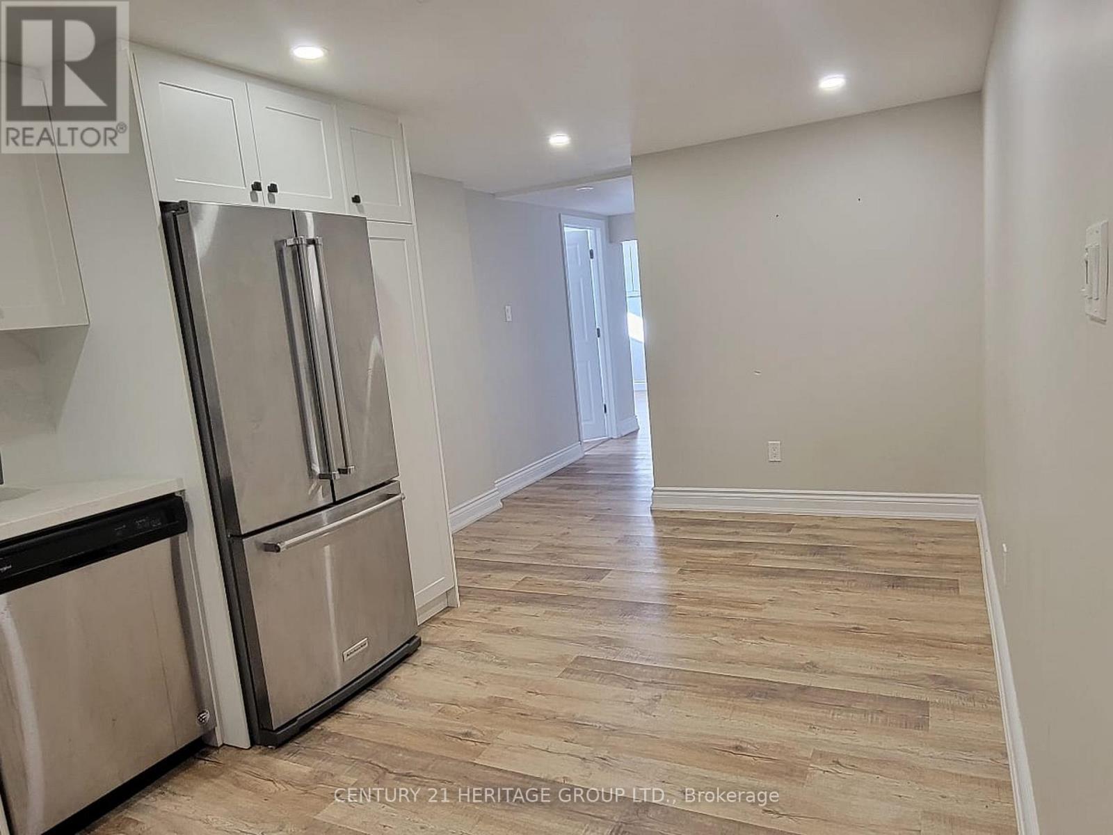 Lower - 45 Lewis Drive, Newmarket, Ontario  L3Y 1R6 - Photo 7 - N12766238