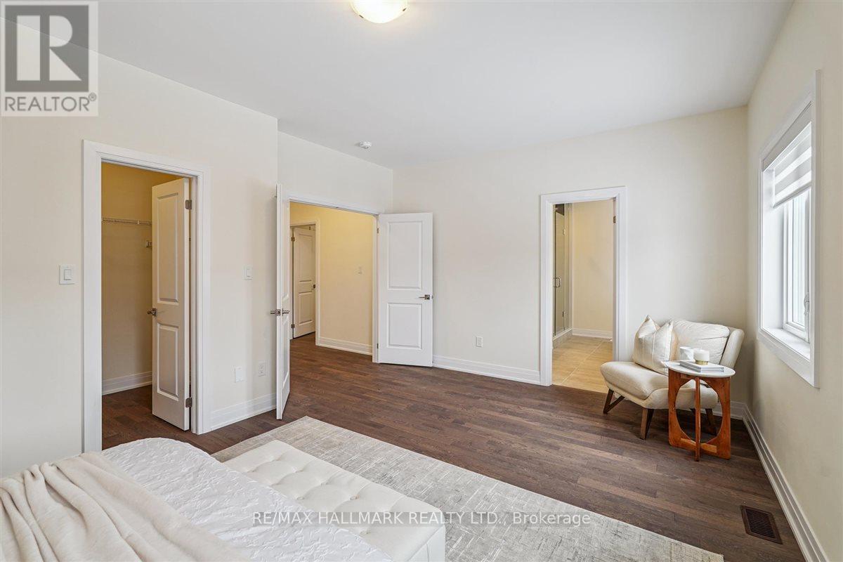 21 La Reine Avenue, Richmond Hill, Ontario  L4E 1N3 - Photo 26 - N12766266