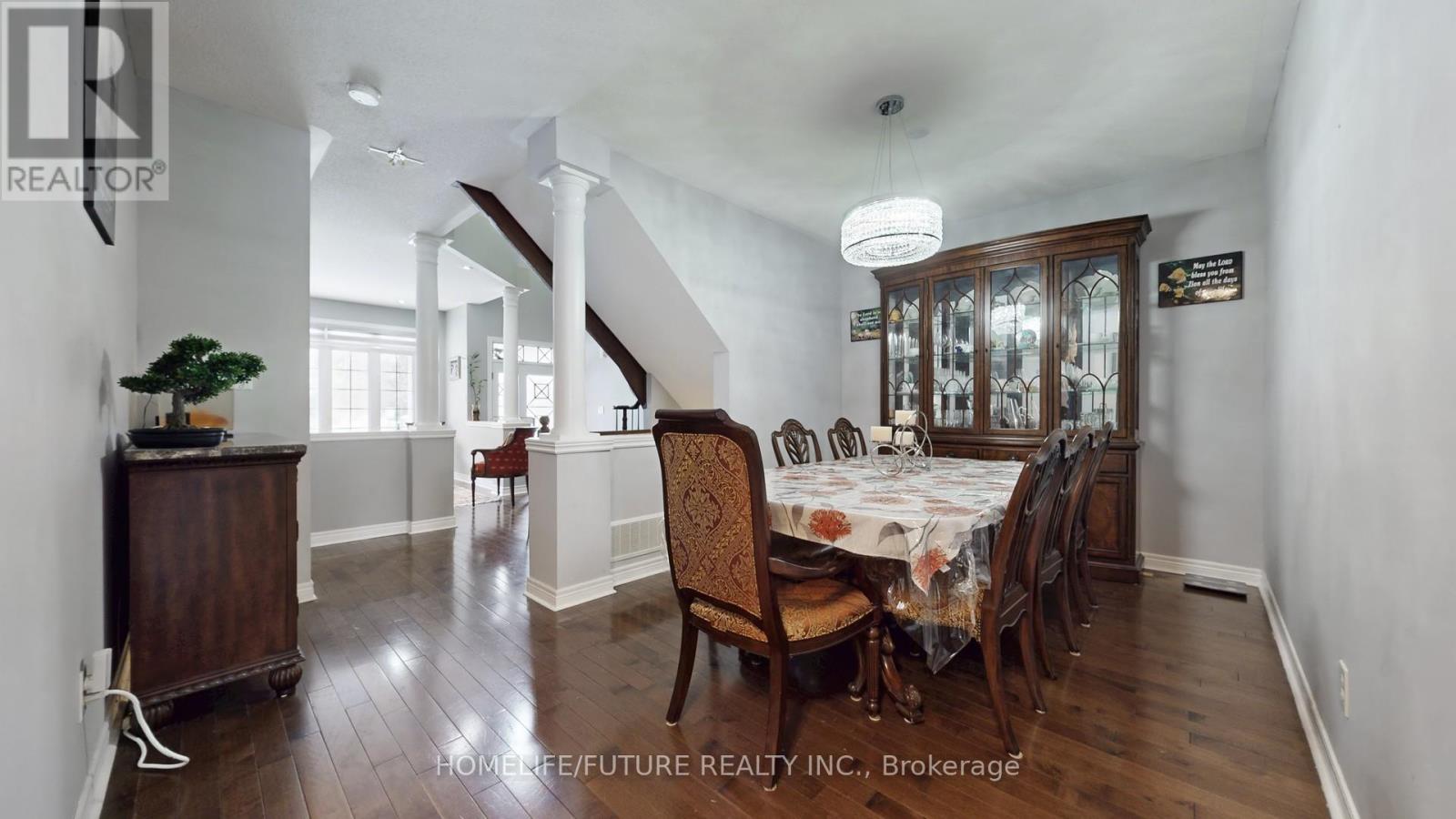 23 Oakborough Drive, Markham, Ontario  L6B 0H3 - Photo 9 - N12766292