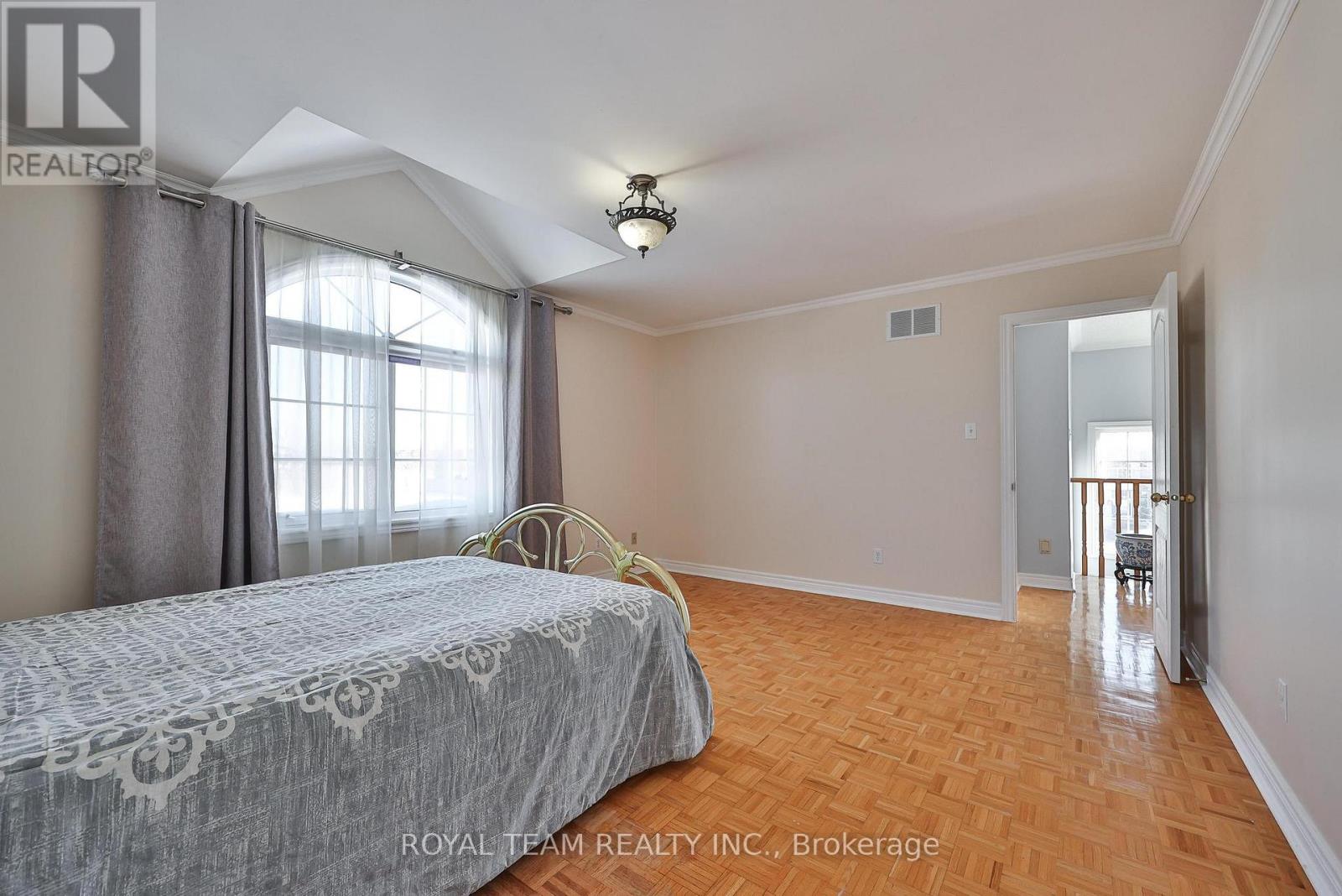 2 Sandway Crescent, Vaughan, Ontario  L6A 2M1 - Photo 18 - N12766312