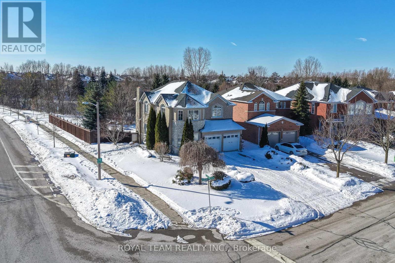 2 Sandway Crescent, Vaughan, Ontario  L6A 2M1 - Photo 37 - N12766312