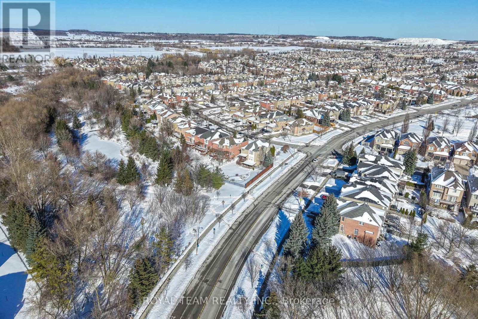 2 Sandway Crescent, Vaughan, Ontario  L6A 2M1 - Photo 39 - N12766312