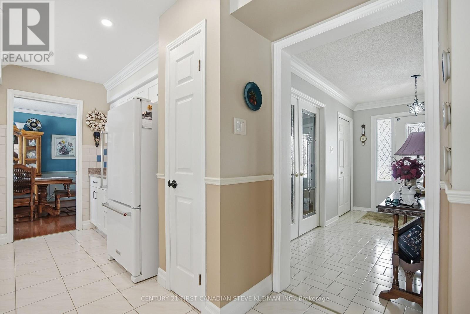 37 Virginia Crescent, London North, Ontario  N5X 3E7 - Photo 22 - X12766268