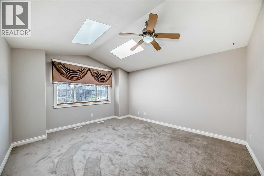 87 Sherwood Circle Nw, Calgary, Alberta  T3R 1R3 - Photo 34 - A2266726