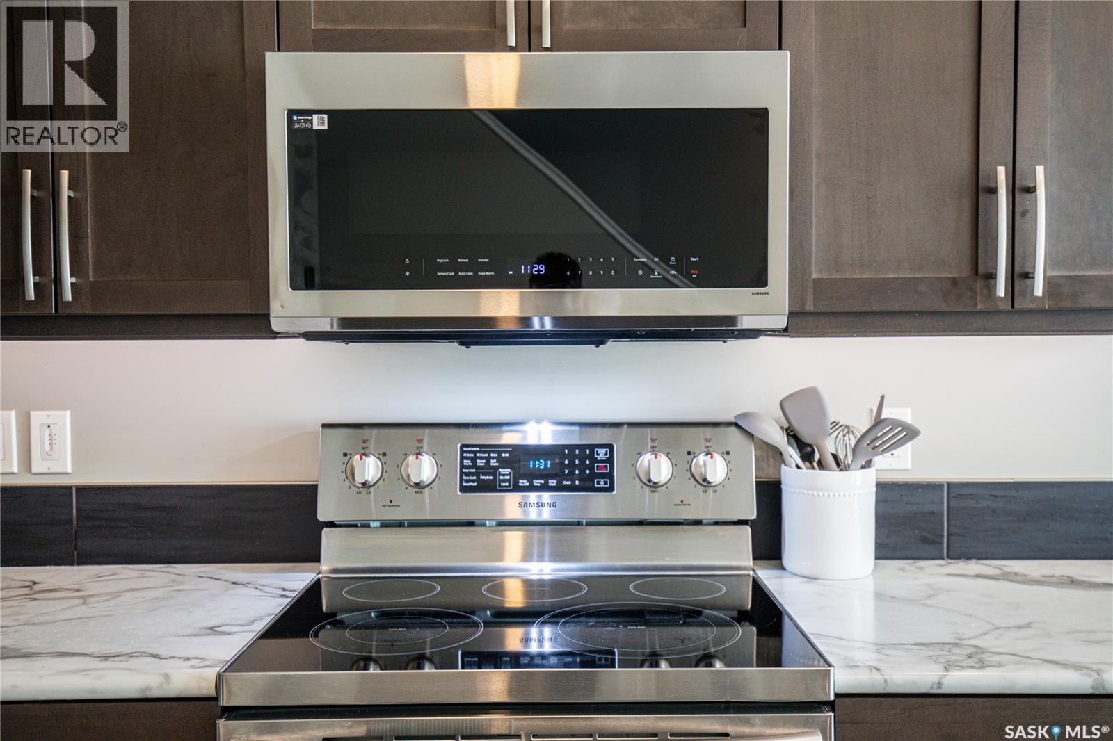 1021 Vaughan Street W, Moose Jaw, Saskatchewan  S6H 5P1 - Photo 22 - SK028074