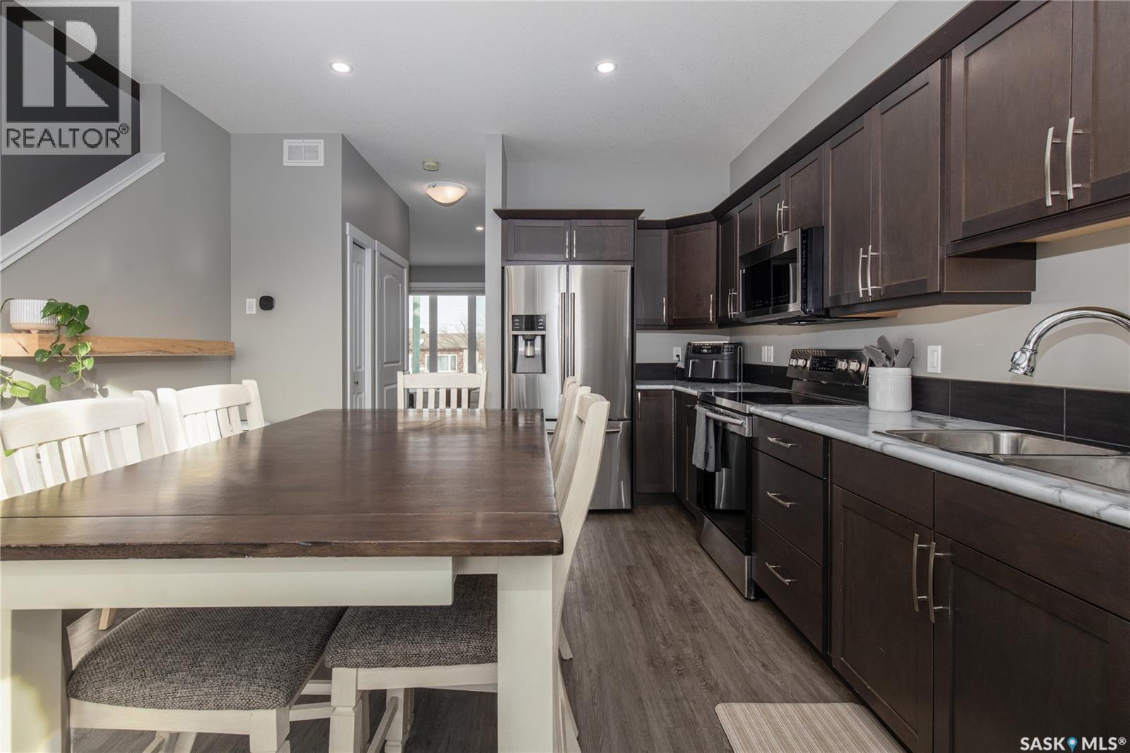 1021 Vaughan Street W, Moose Jaw, Saskatchewan  S6H 5P1 - Photo 17 - SK028074