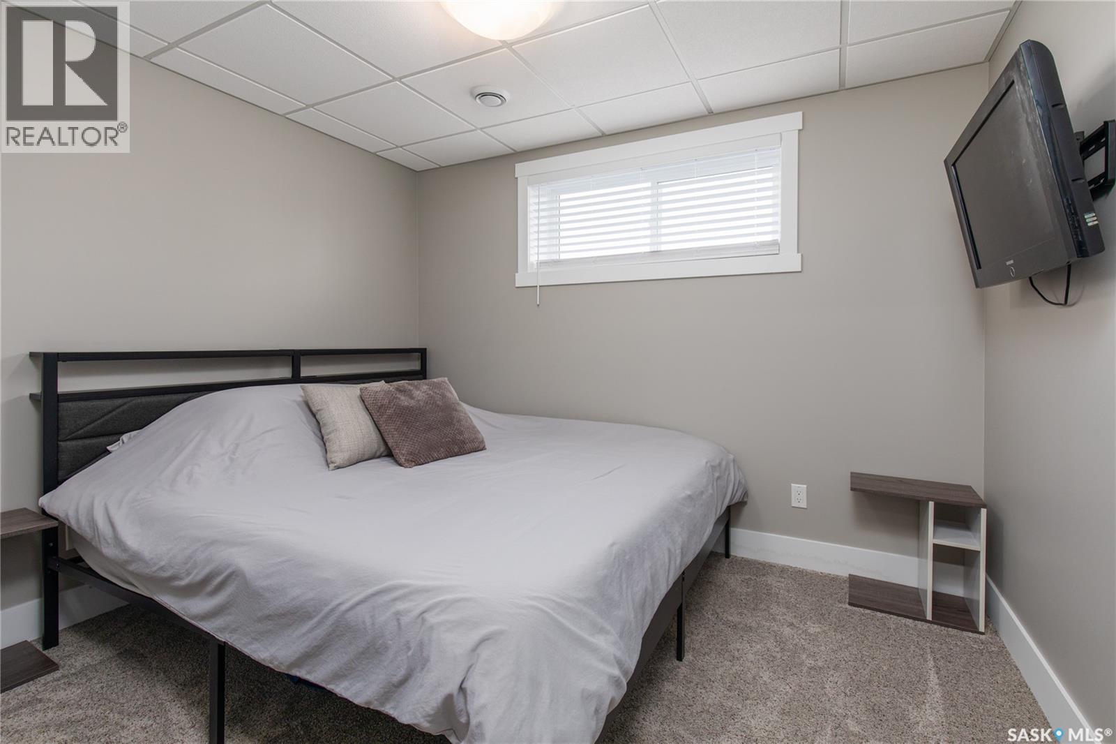 1021 Vaughan Street W, Moose Jaw, Saskatchewan  S6H 5P1 - Photo 44 - SK028074