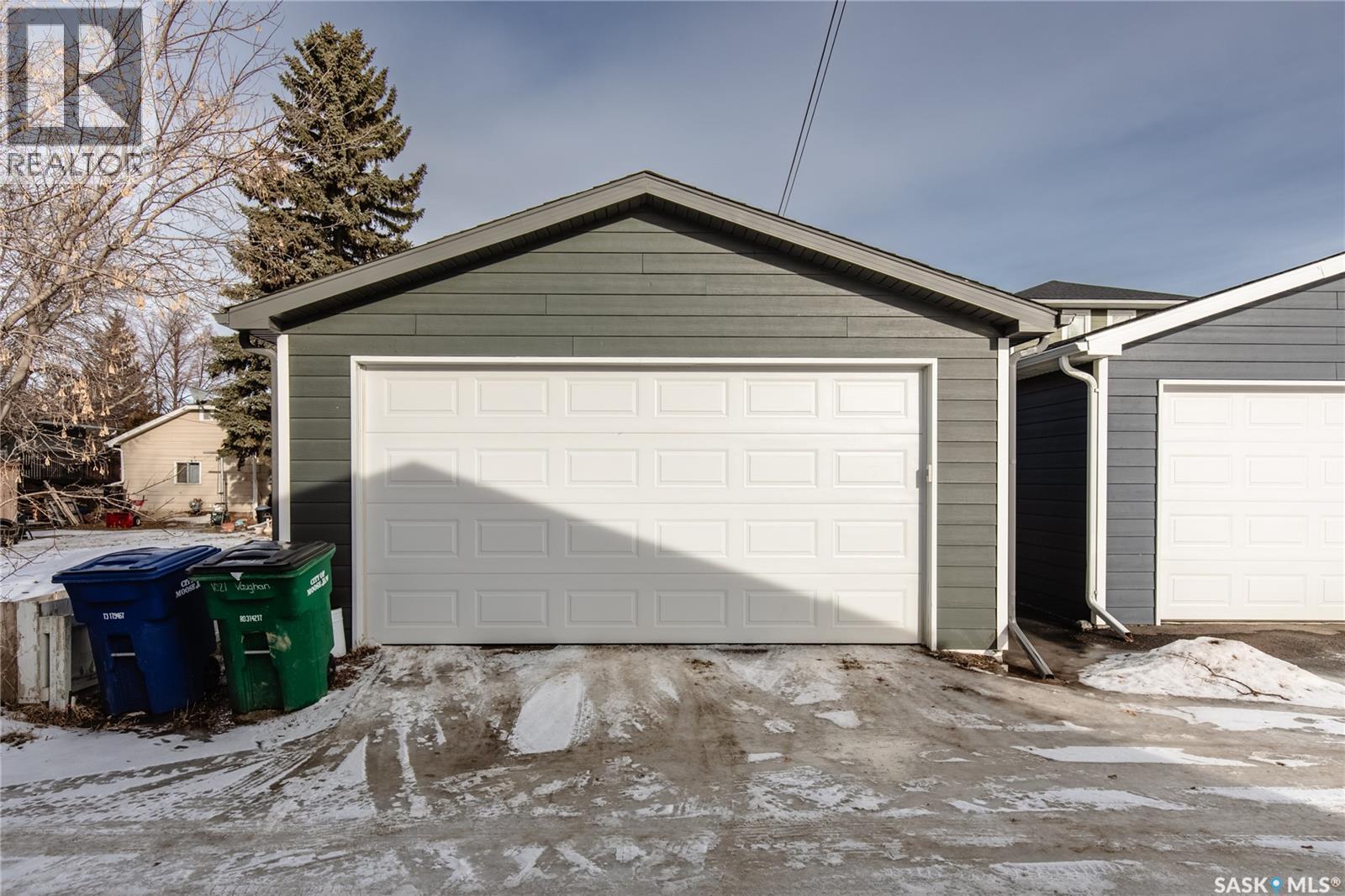 1021 Vaughan Street W, Moose Jaw, Saskatchewan  S6H 5P1 - Photo 48 - SK028074