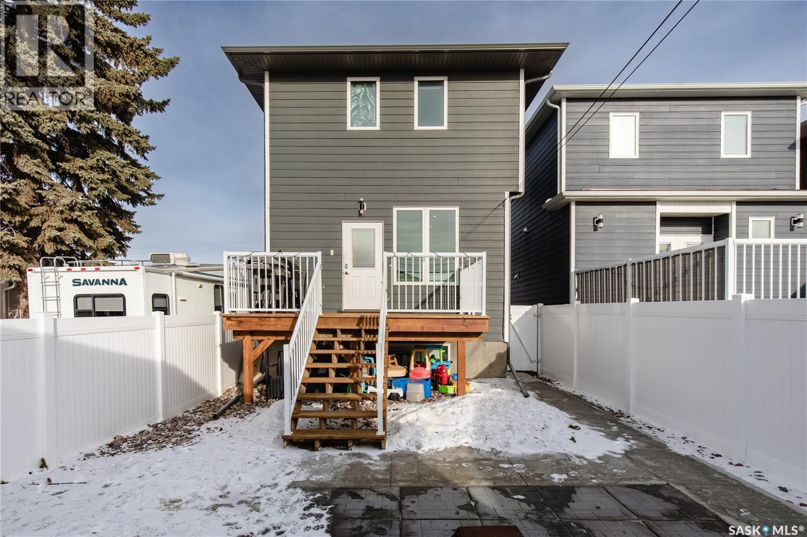 1021 Vaughan Street W, Moose Jaw, Saskatchewan  S6H 5P1 - Photo 46 - SK028074