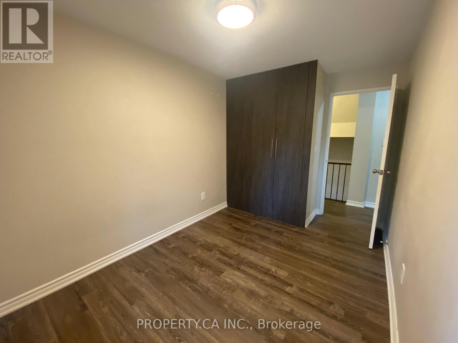 11 - 3050 Constitution Boulevard, Mississauga, Ontario  L4Y 3X7 - Photo 7 - W12766216