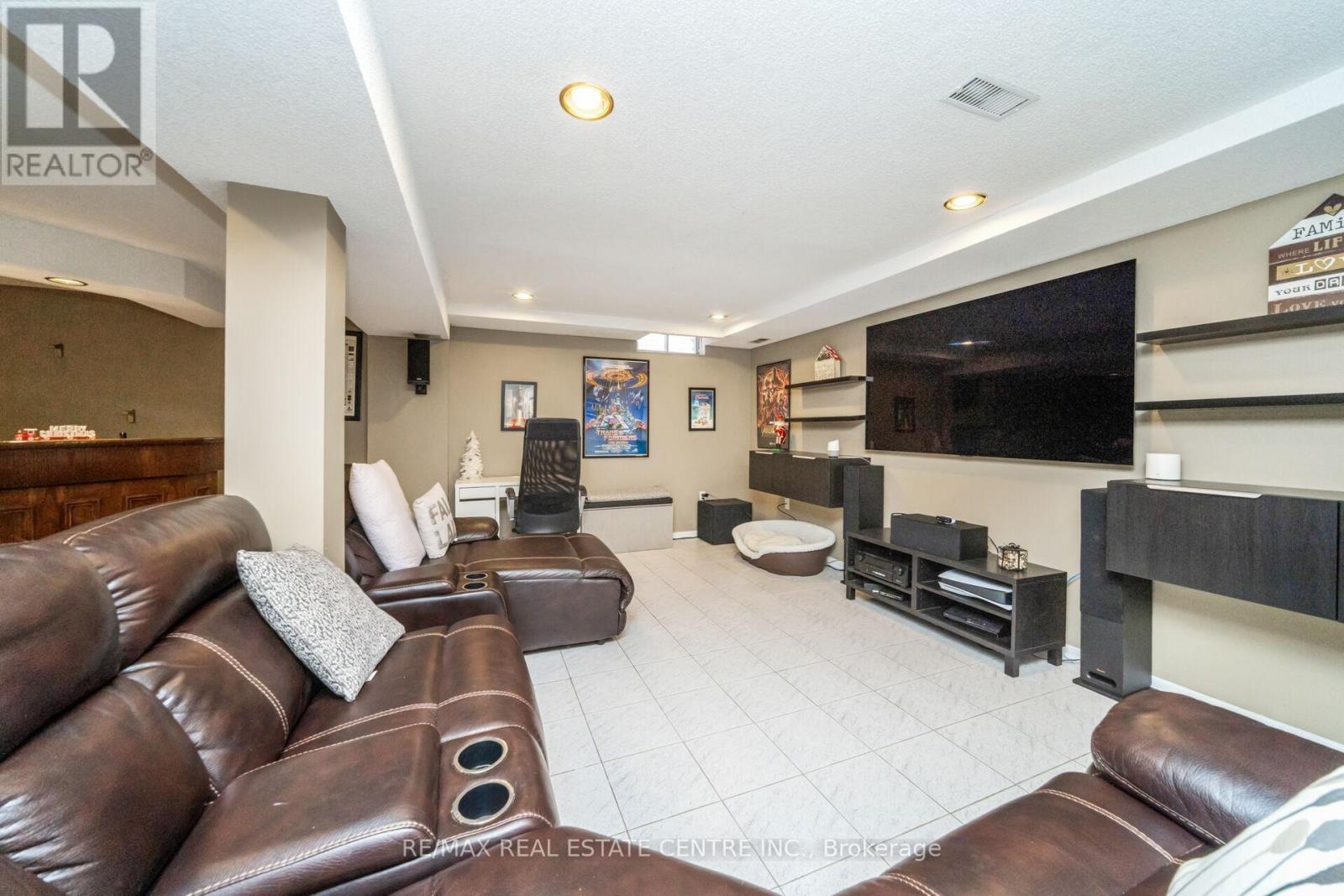 50 Lacewood Crescent, Brampton, Ontario  L6S 3K4 - Photo 30 - W12766272