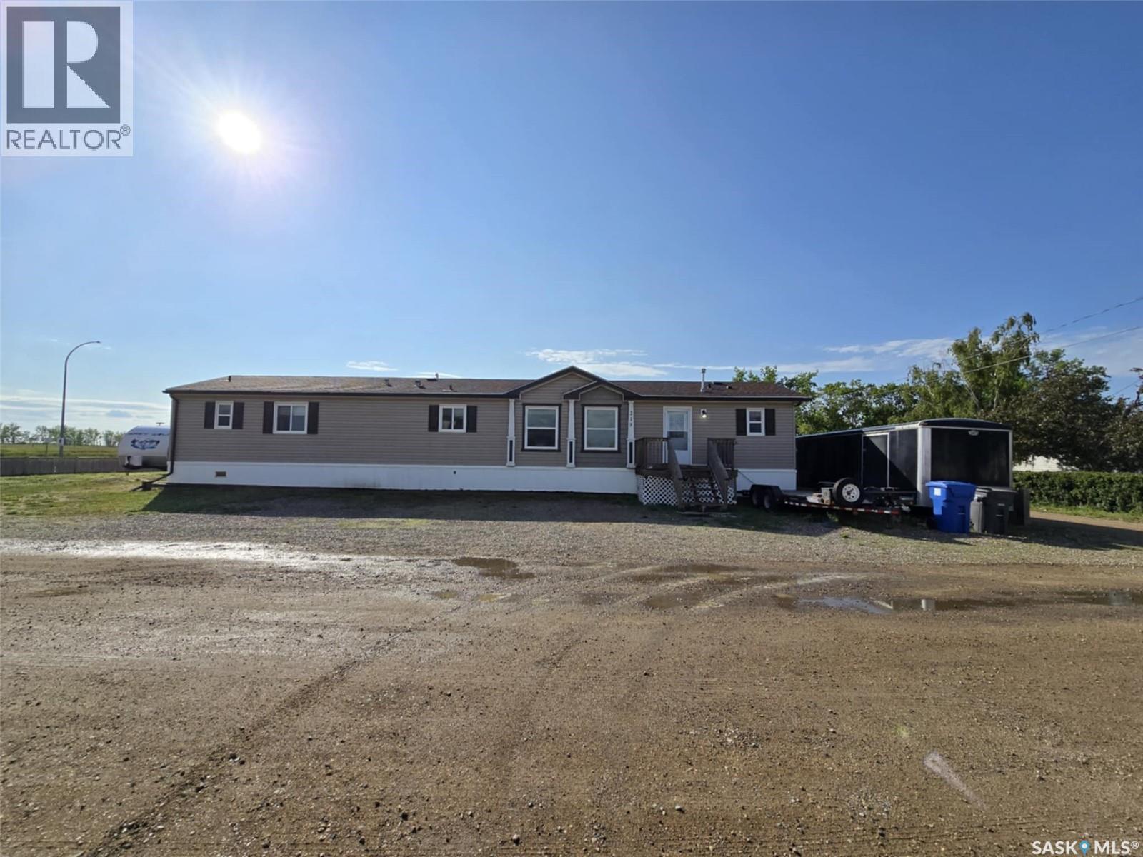 219 11 Highway, Chamberlain, Saskatchewan  S0G 0R0 - Photo 2 - SK027965