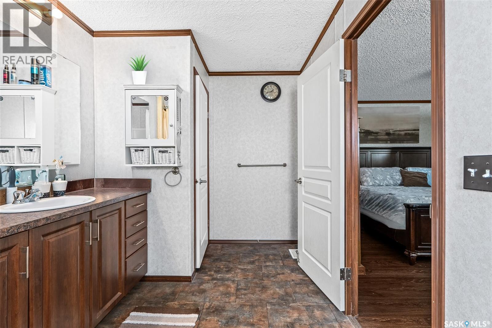 219 11 Highway, Chamberlain, Saskatchewan  S0G 0R0 - Photo 24 - SK027965