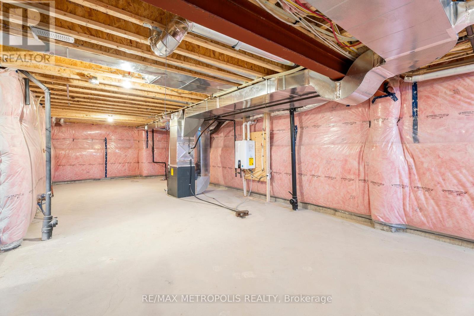 31 Walters Street, Kawartha Lakes, Ontario  K9V 0S2 - Photo 17 - X12766202