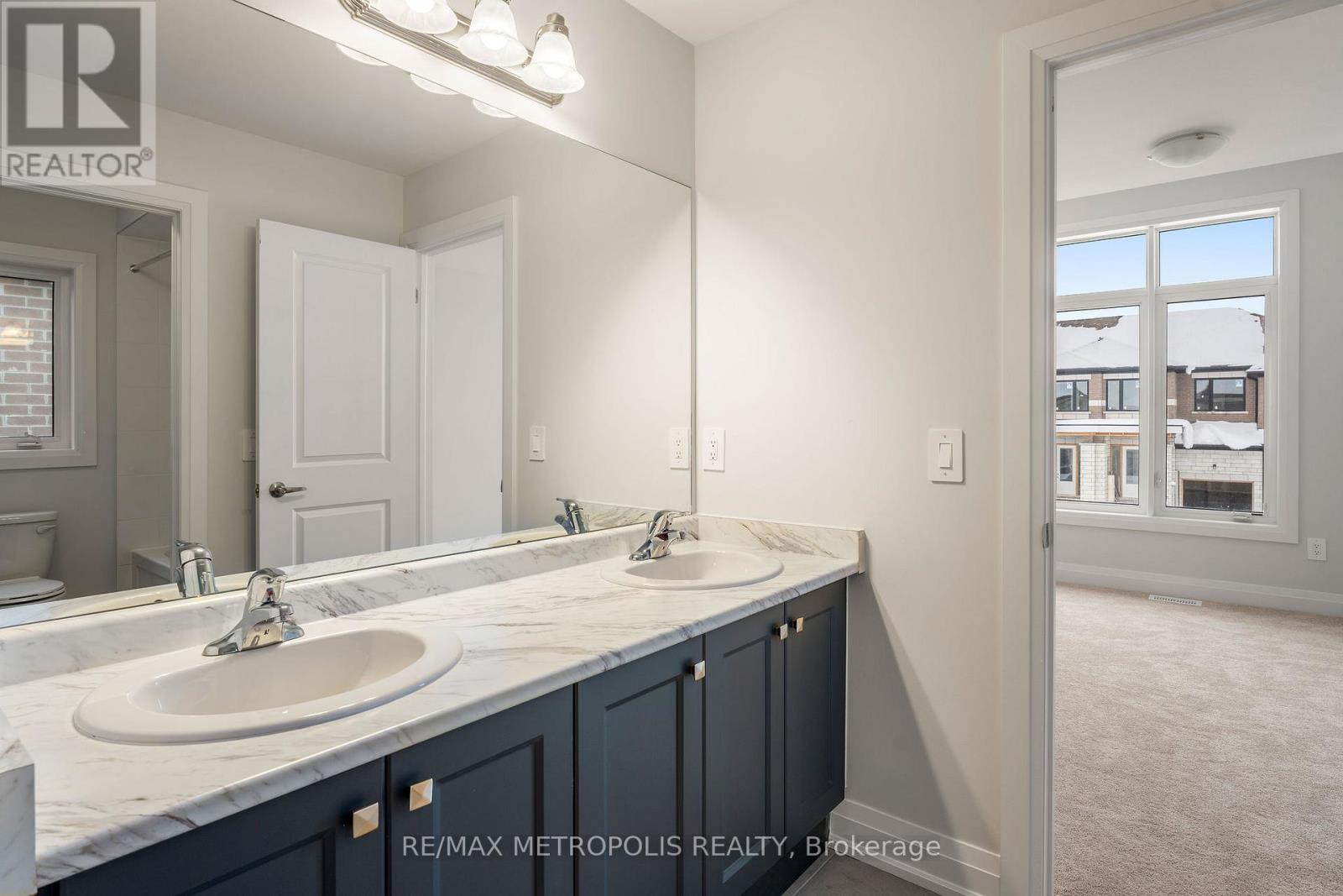 31 Walters Street, Kawartha Lakes, Ontario  K9V 0S2 - Photo 25 - X12766202