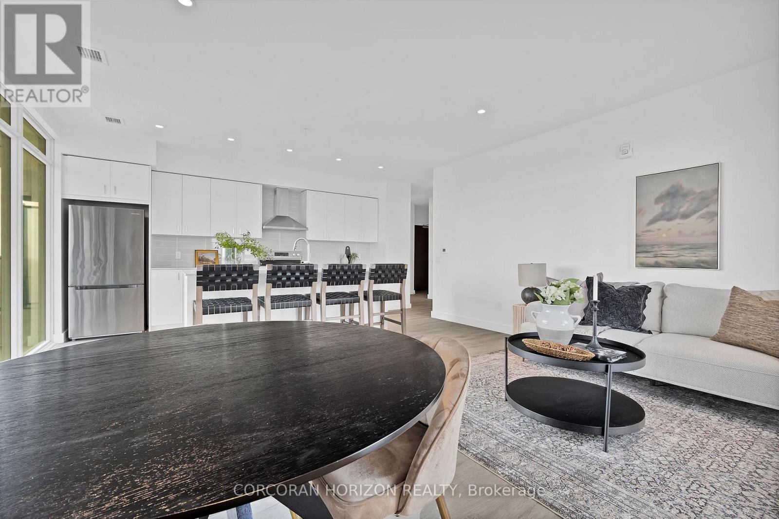 1702 - 50 Grand Avenue S, Cambridge, Ontario  N1S 2L8 - Photo 7 - X12766218