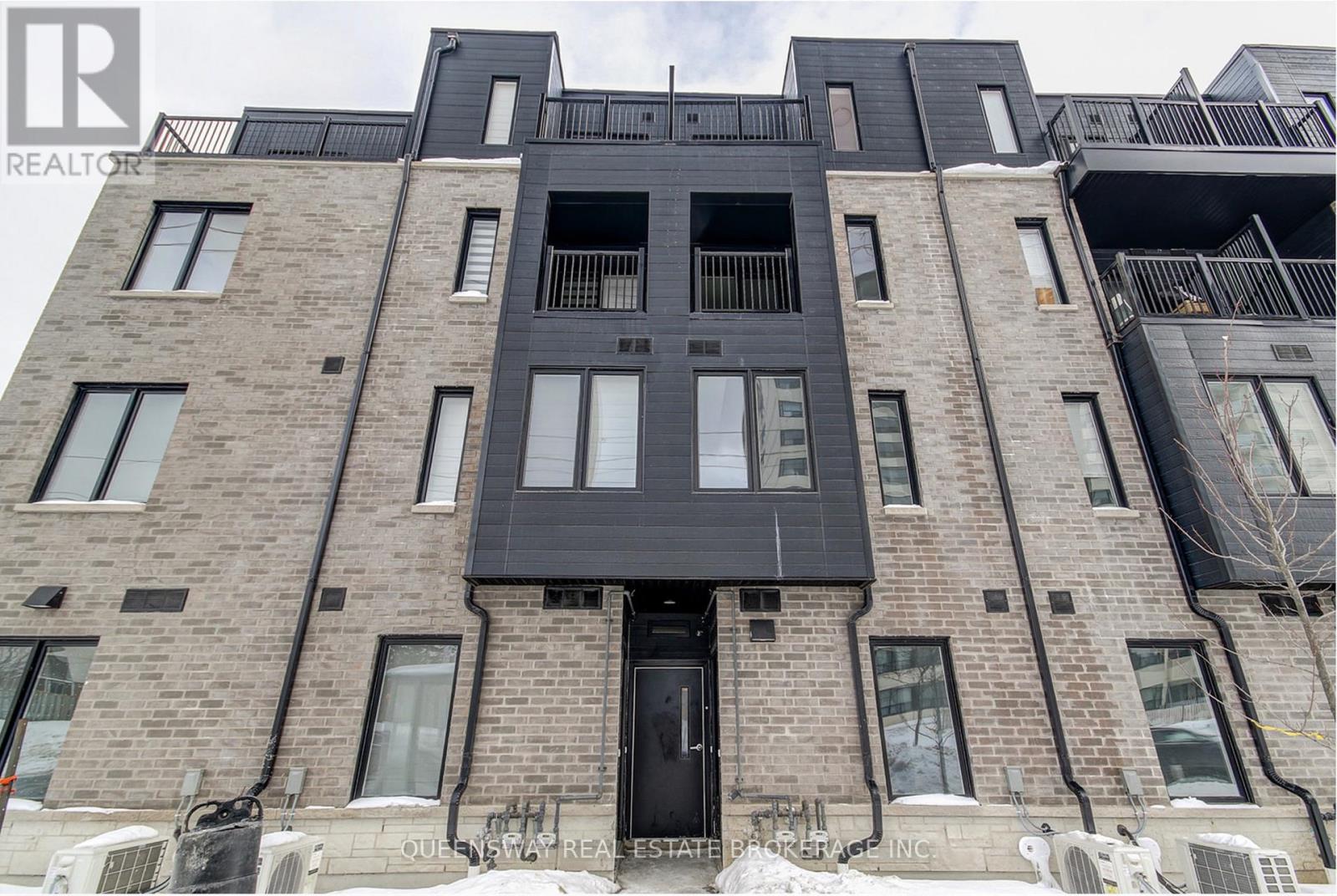 3079 Pharmacy Avenue, Toronto, Ontario  M1T 1H8 - Photo 2 - E12752494