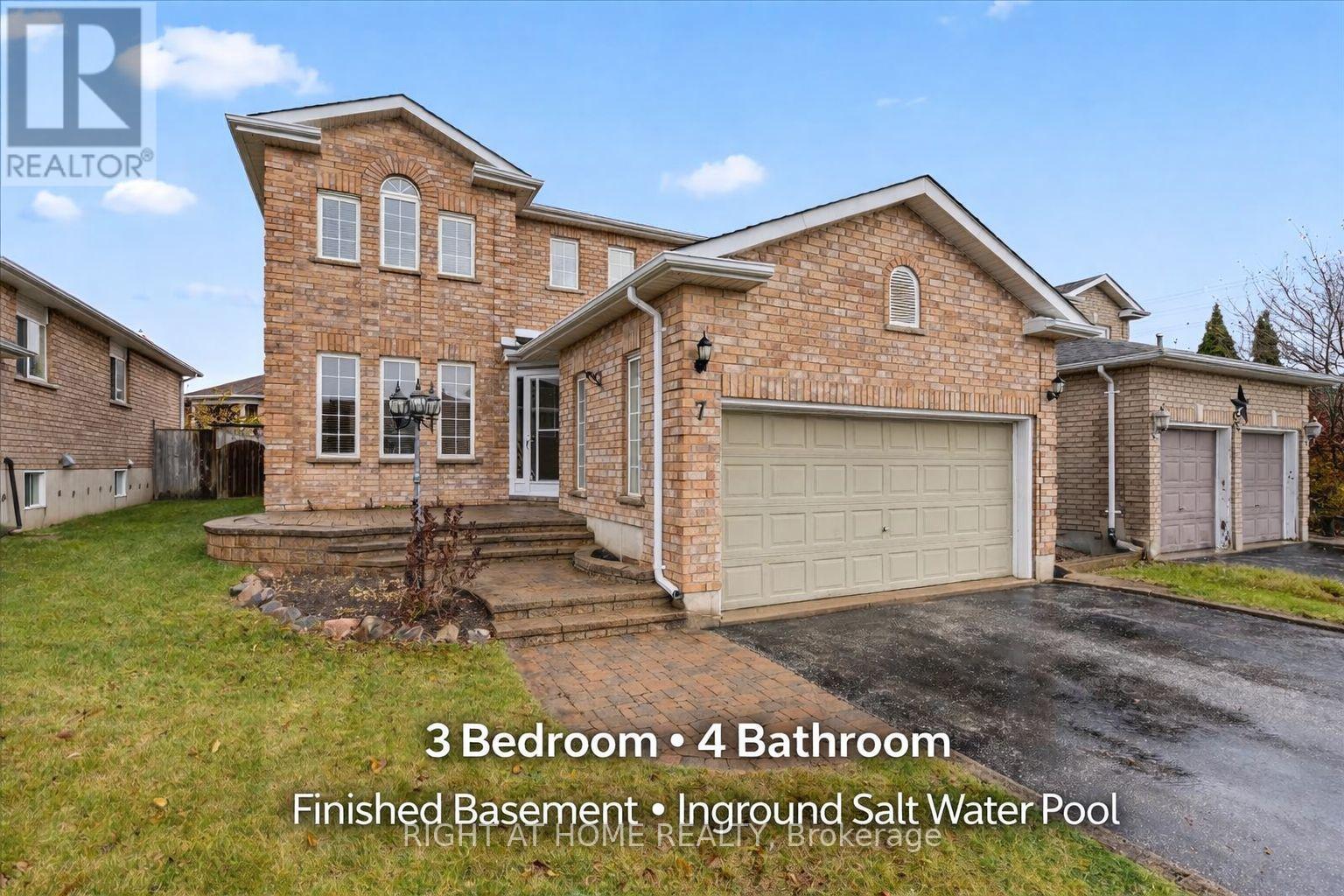 7 Michael Crescent, Barrie, Ontario  L4M 6Y9 - Photo 2 - S12665574