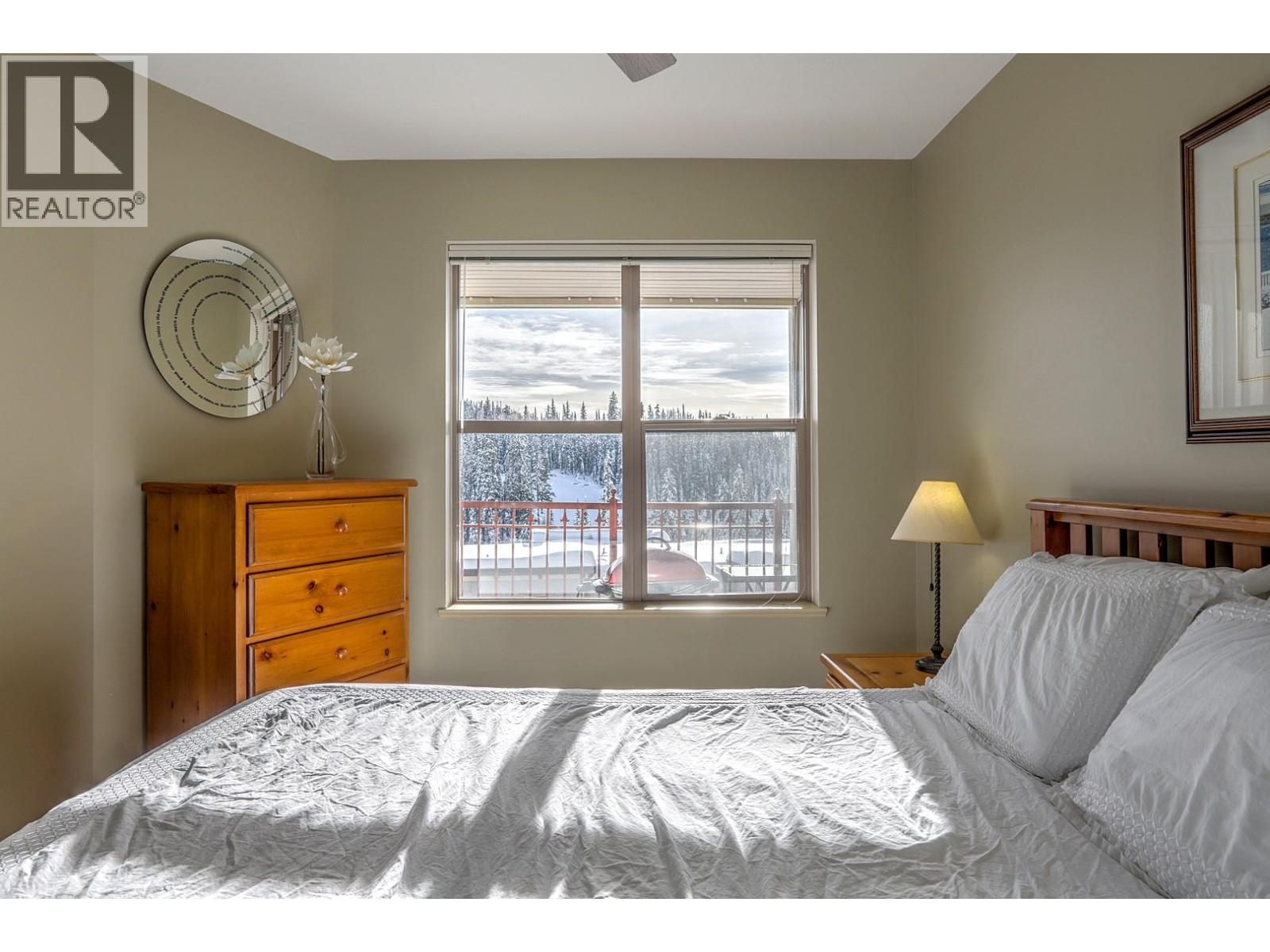 9802 Silver Star Road Unit# 306, Silver Star, British Columbia  V1B 3W9 - Photo 12 - 10374481