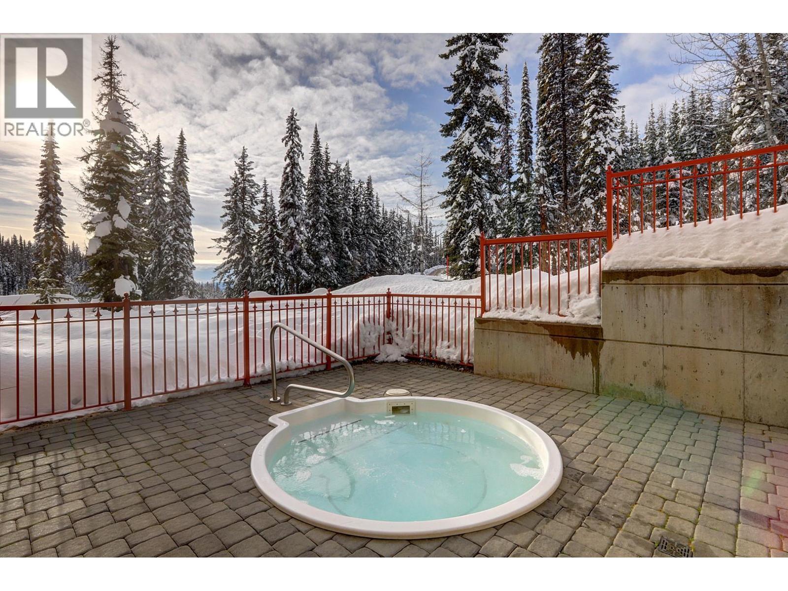 9802 Silver Star Road Unit# 306, Silver Star, British Columbia  V1B 3W9 - Photo 24 - 10374481
