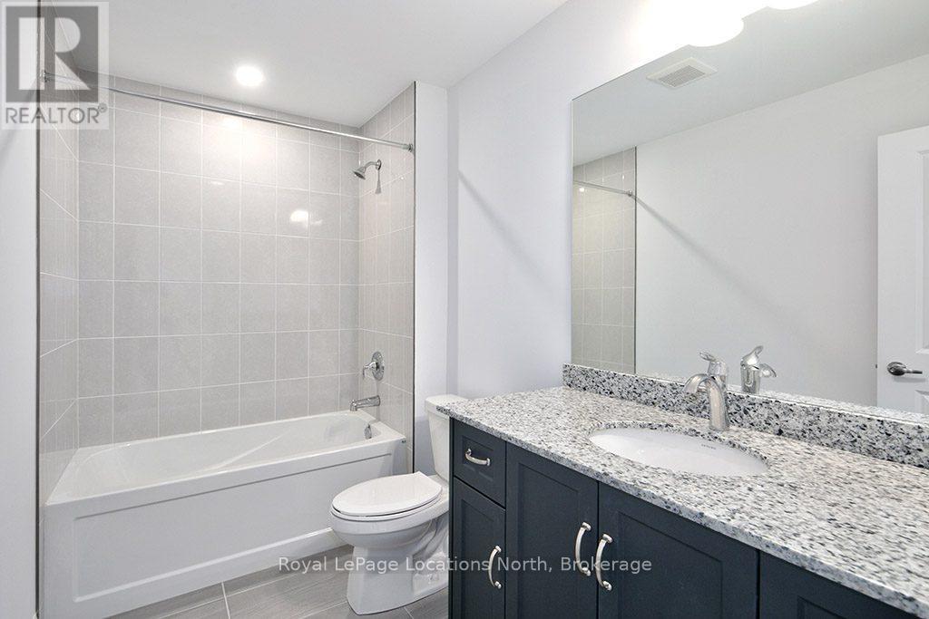 124 Beacon Drive, Blue Mountains, Ontario  N0H 2P0 - Photo 19 - X12766418