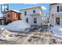 422 THOMAS STREET, Deseronto, Ontario