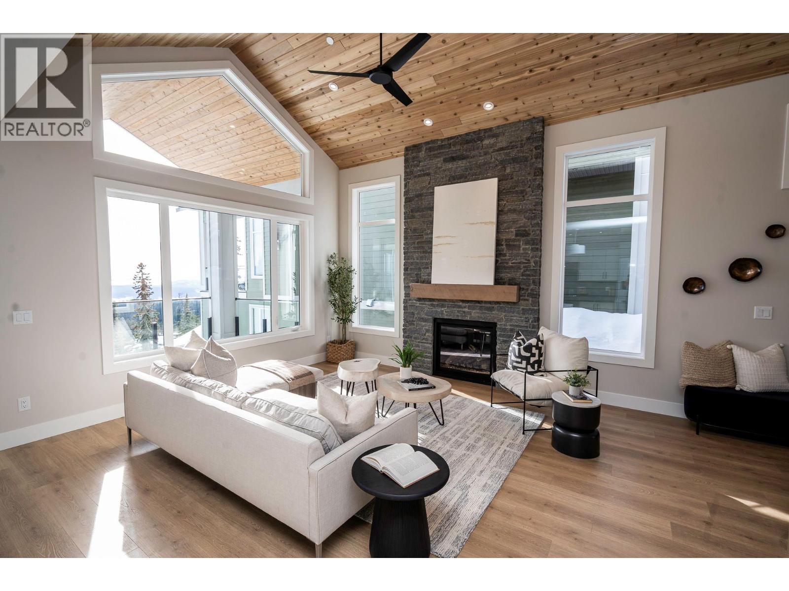 215a Grizzly Ridge Trail, Big White, British Columbia  V1P 1P4 - Photo 5 - 10375097