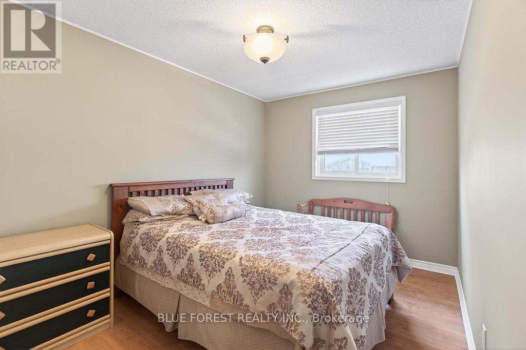 805 Deveron Crescent, London South (South J), Ontario  N5Z 5B4 - Photo 20 - X12766364