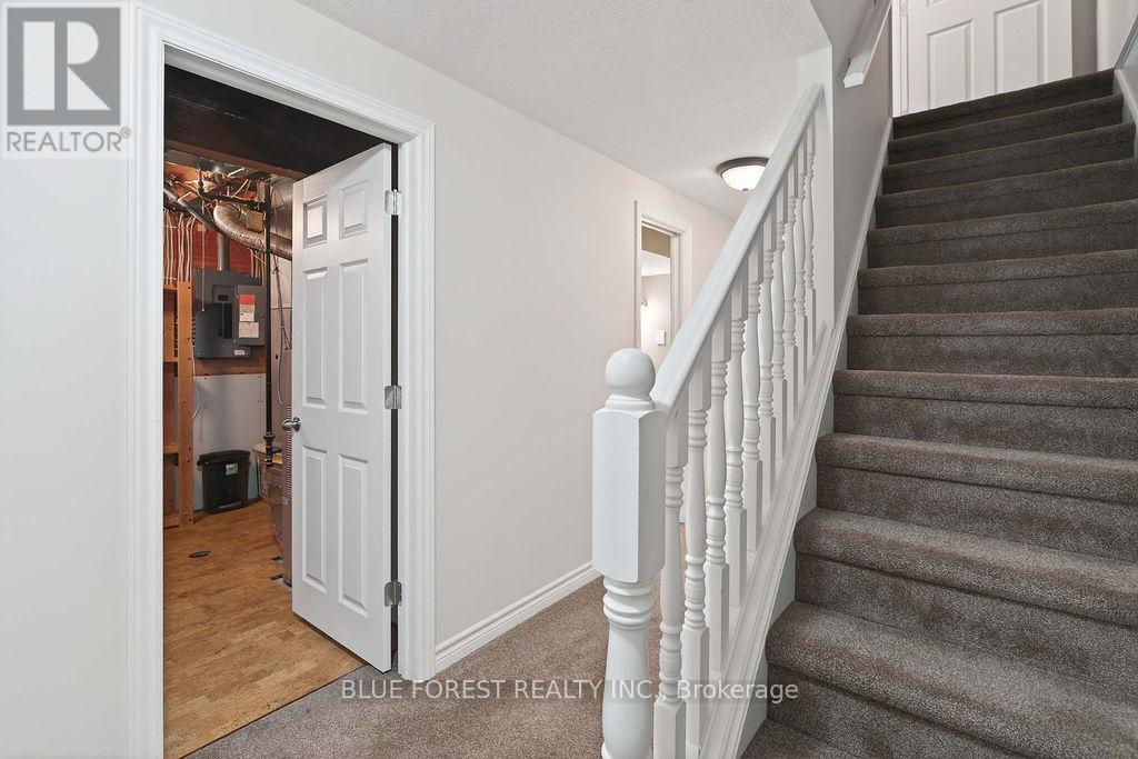 805 Deveron Crescent, London South (South J), Ontario  N5Z 5B4 - Photo 26 - X12766364