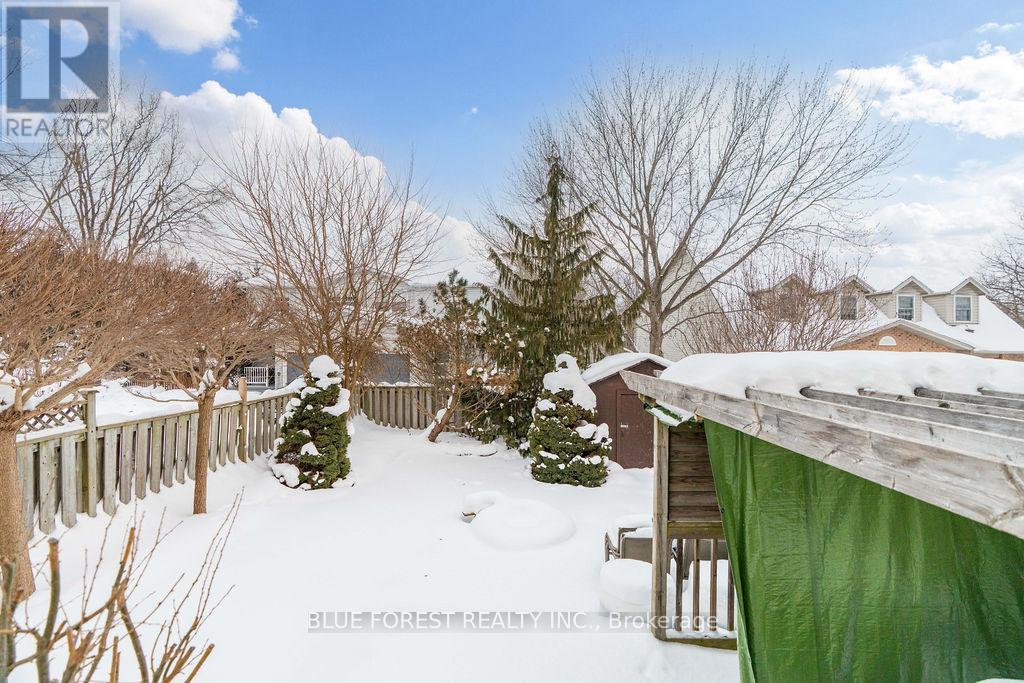 805 Deveron Crescent, London South (South J), Ontario  N5Z 5B4 - Photo 35 - X12766364