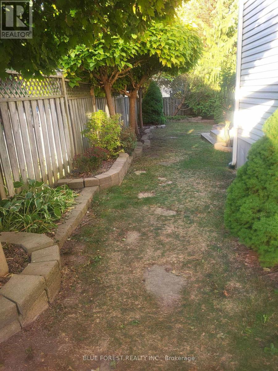 805 Deveron Crescent, London South (South J), Ontario  N5Z 5B4 - Photo 37 - X12766364