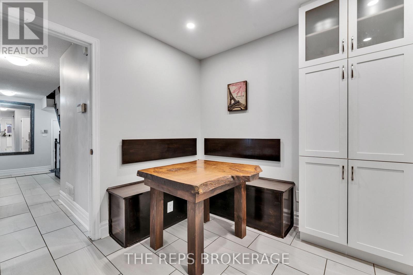 64 Hunterswood Crescent, Ottawa, Ontario  K1G 5V9 - Photo 14 - X12766466