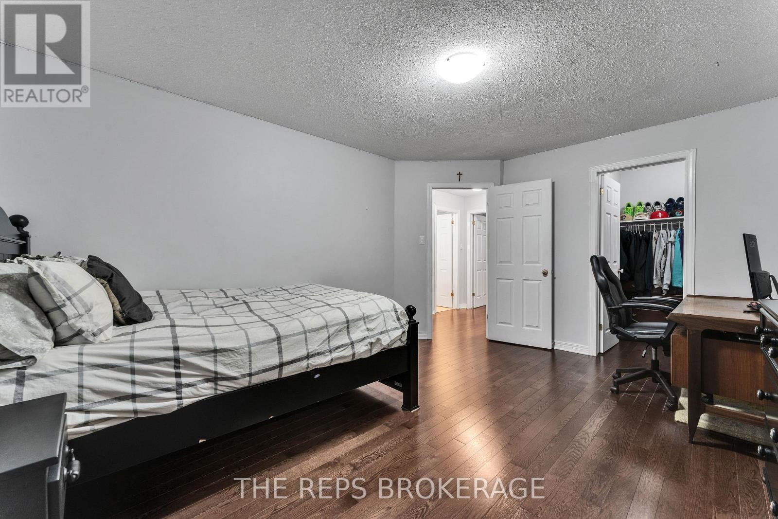 64 Hunterswood Crescent, Ottawa, Ontario  K1G 5V9 - Photo 27 - X12766466