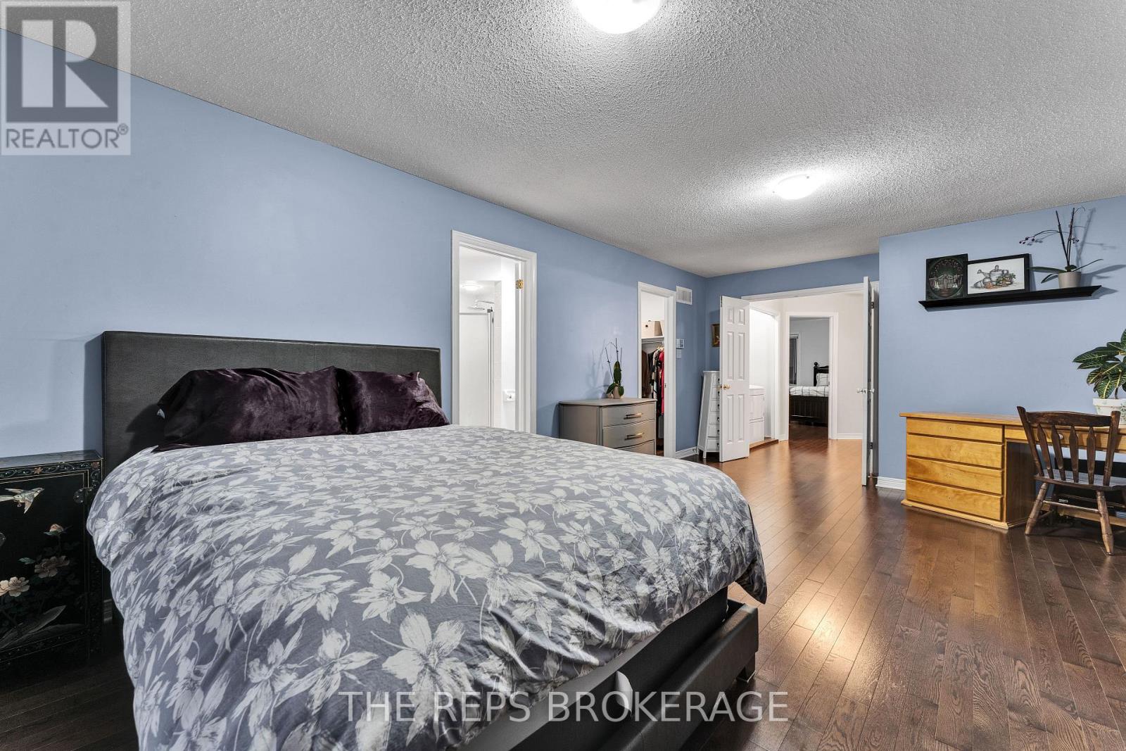 64 Hunterswood Crescent, Ottawa, Ontario  K1G 5V9 - Photo 35 - X12766466