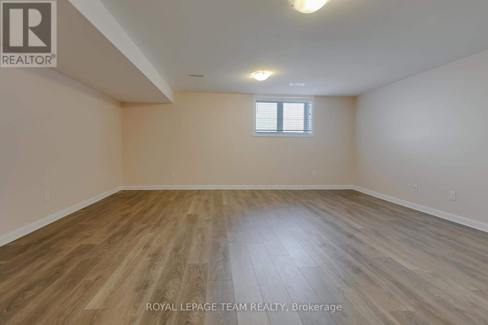 1021 Speedvale Court, Ottawa, Ontario  K2T 0P4 - Photo 45 - X12766494