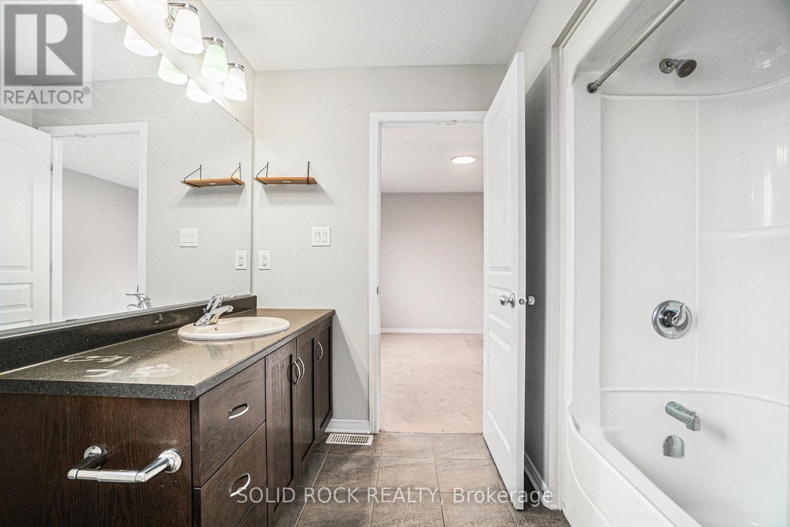 173 Culloden Crescent, Ottawa, Ontario  K2J 5Z9 - Photo 21 - X12766534