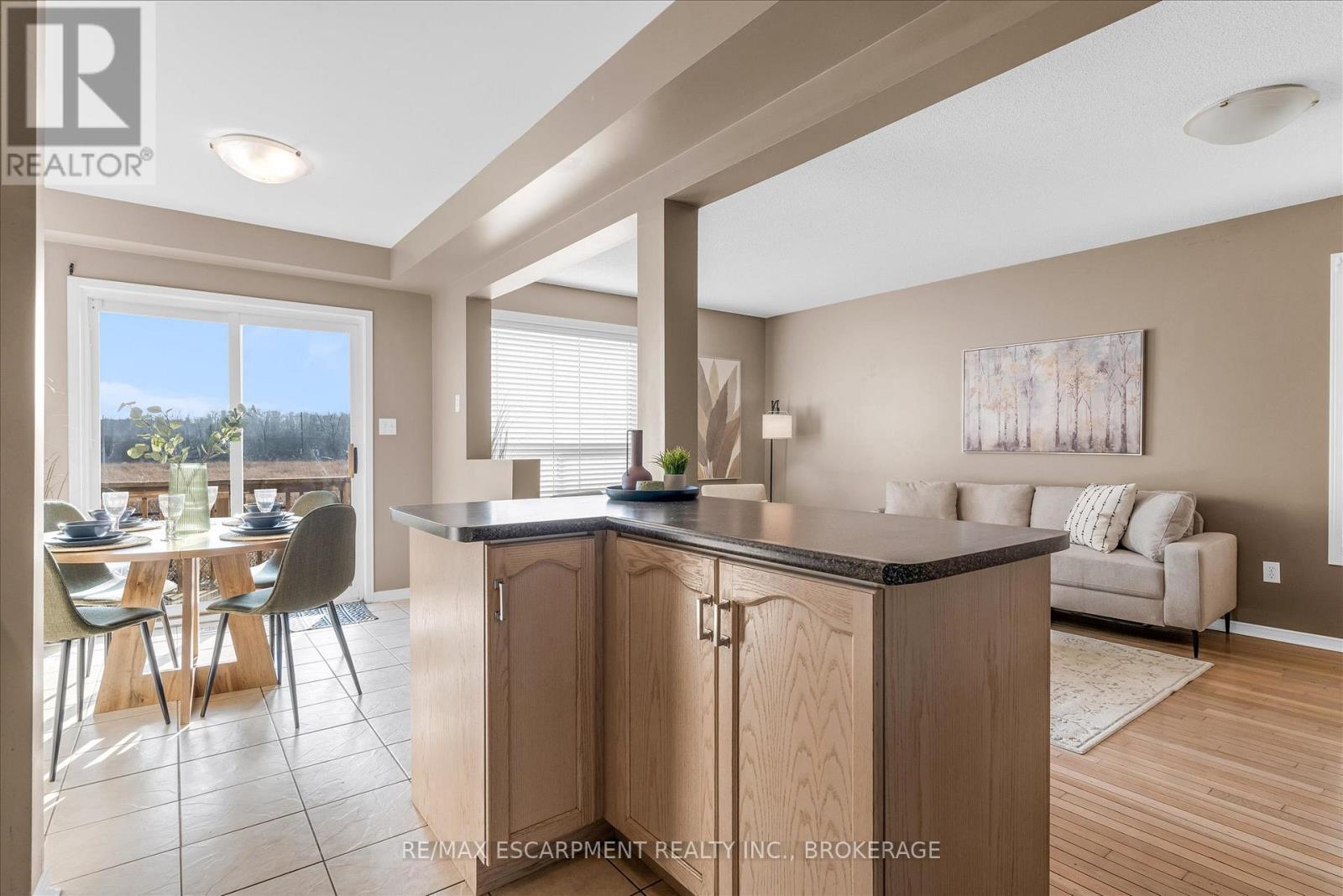 40 - 800 Paramount Drive, Hamilton, Ontario  L8J 3V8 - Photo 12 - X12766490