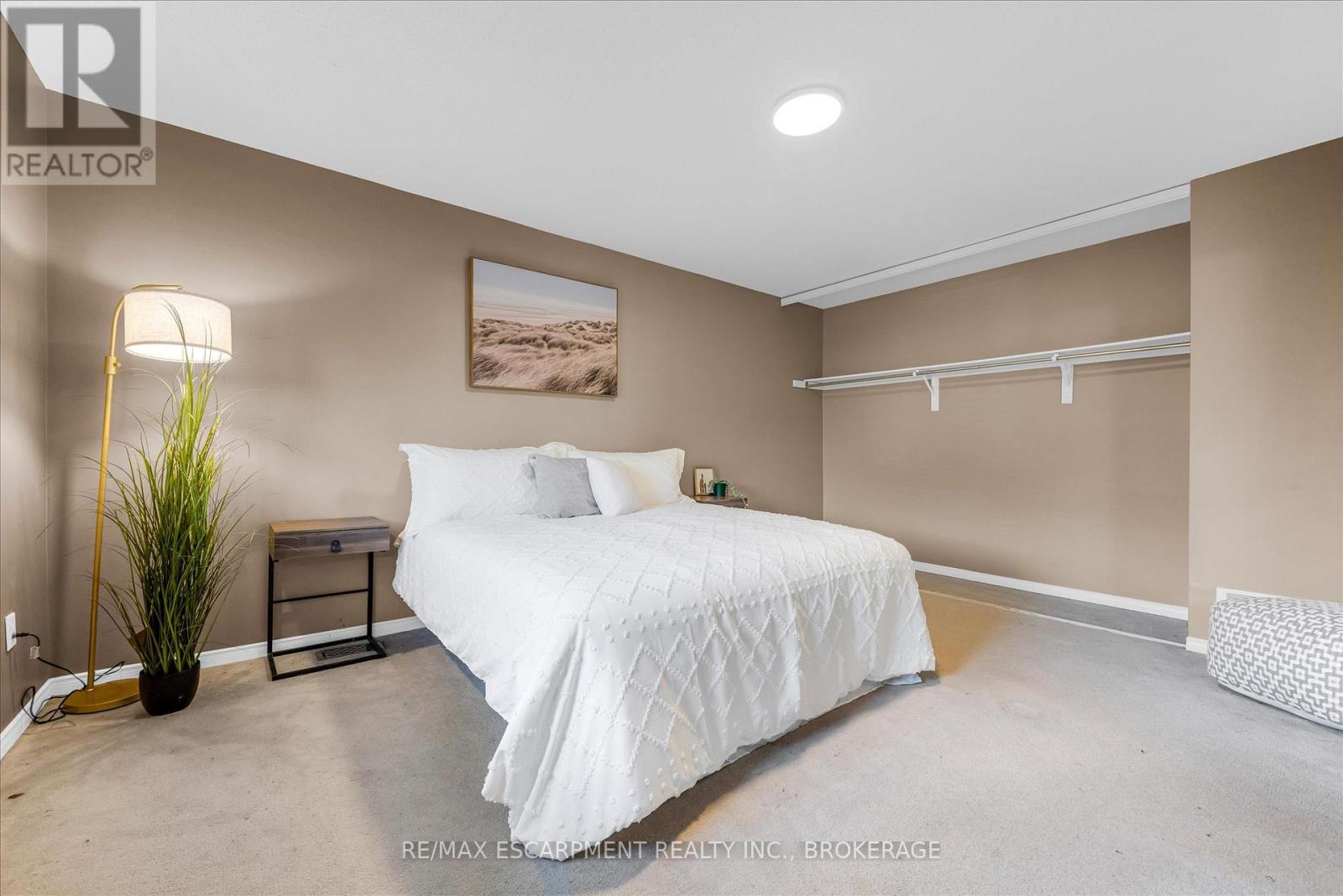 40 - 800 Paramount Drive, Hamilton, Ontario  L8J 3V8 - Photo 22 - X12766490