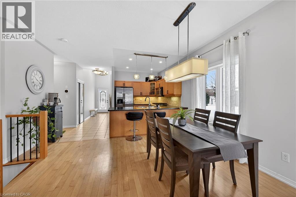 5 Georgian Trail, Glanbrook, Ontario  L9B 2X8 - Photo 12 - 40803594