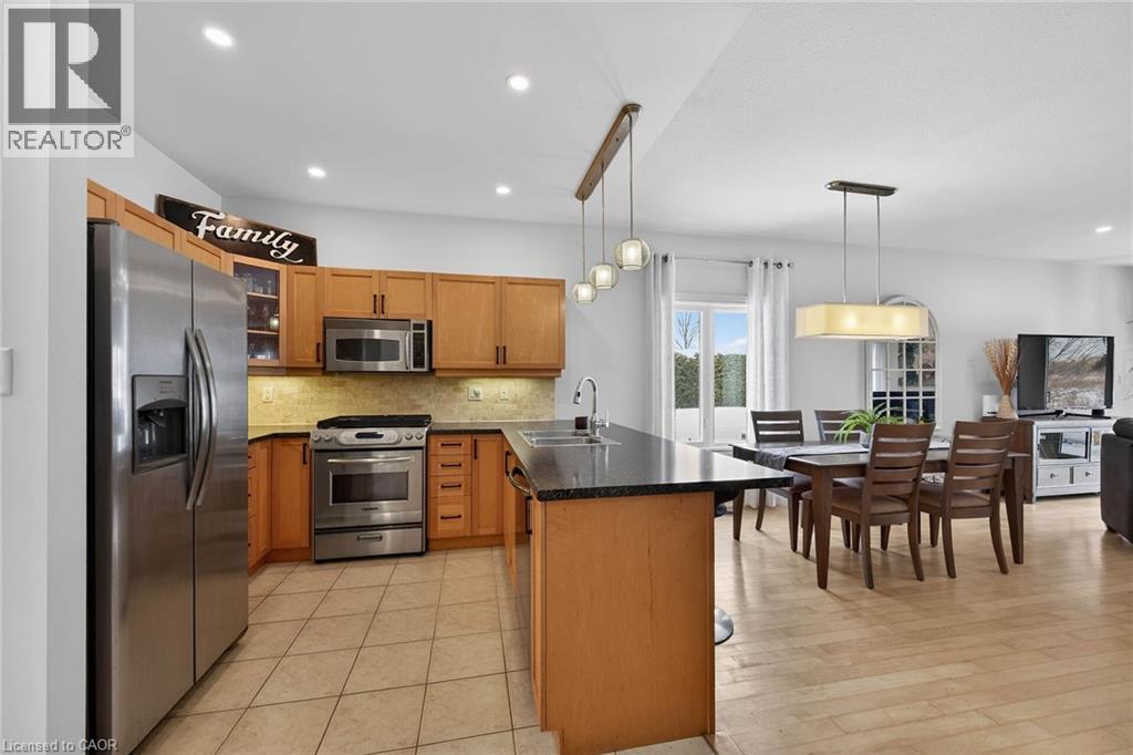 5 Georgian Trail, Glanbrook, Ontario  L9B 2X8 - Photo 7 - 40803594