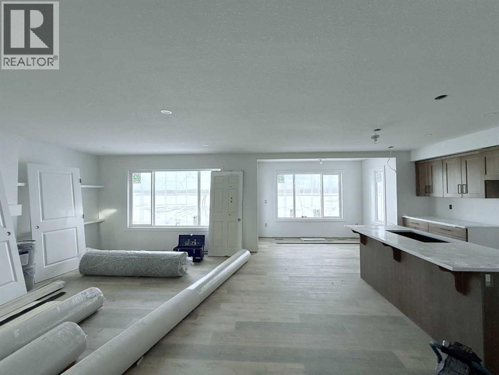 7121 85 Street, Grande Prairie, Alberta  T8X 0N8 - Photo 5 - A2278189