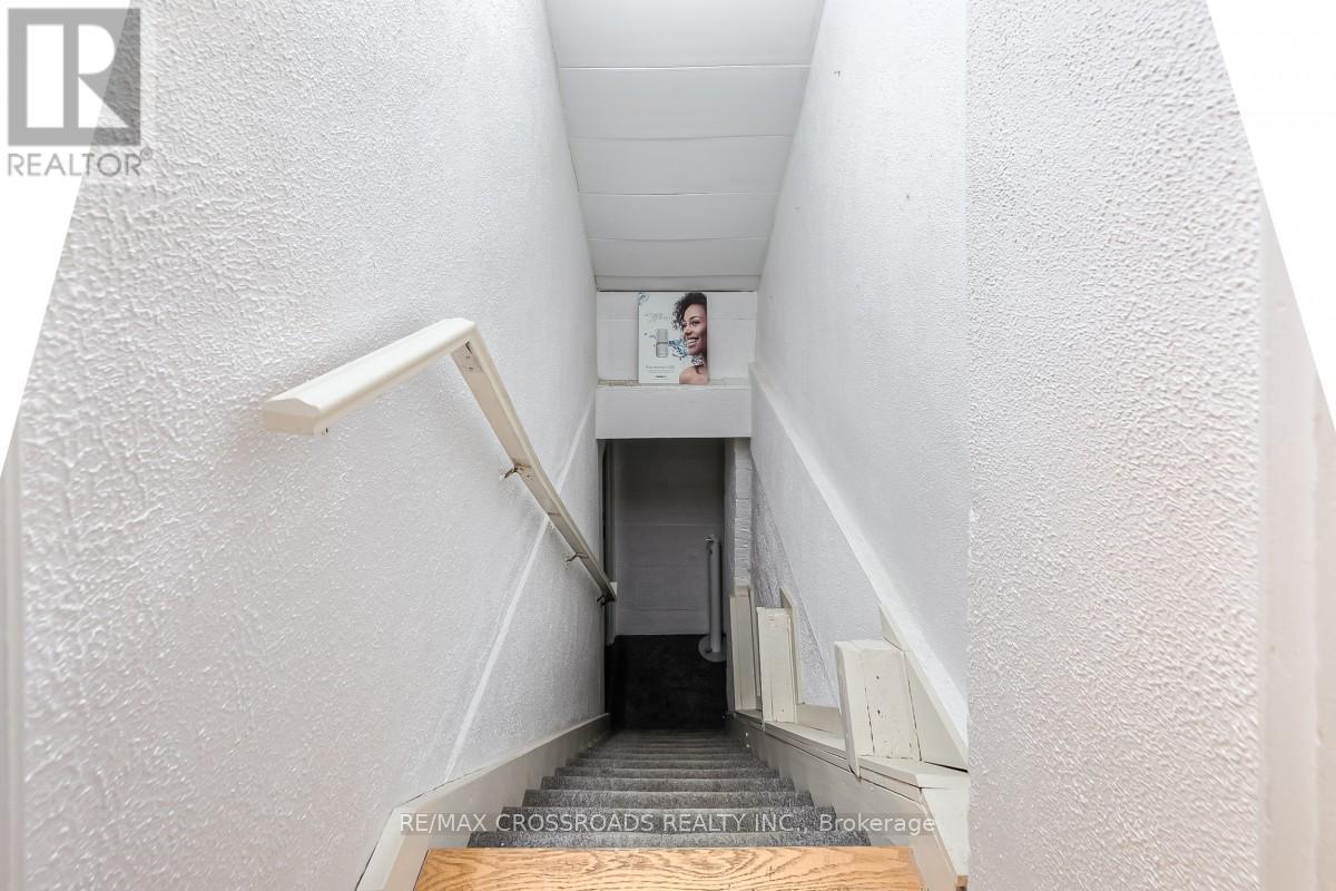 1936 Avenue Road, Toronto, Ontario  M5M 4A1 - Photo 18 - C12766332