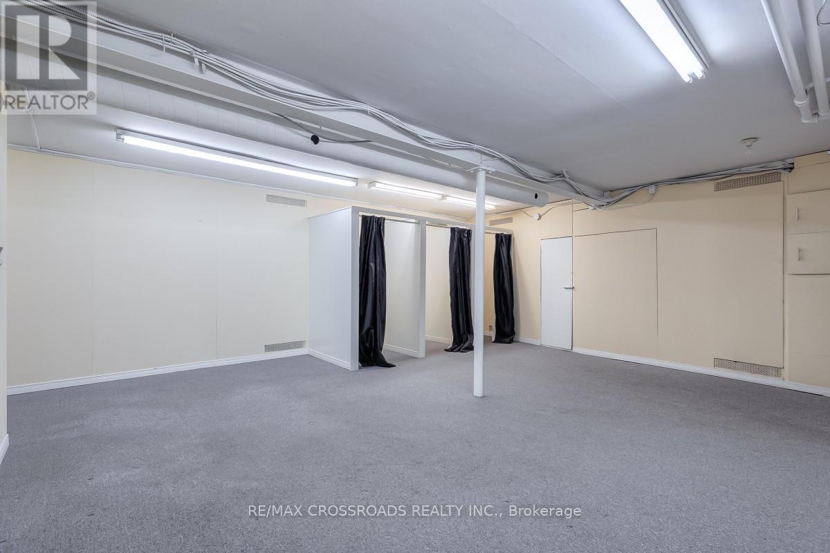 1936 Avenue Road, Toronto, Ontario  M5M 4A1 - Photo 20 - C12766332