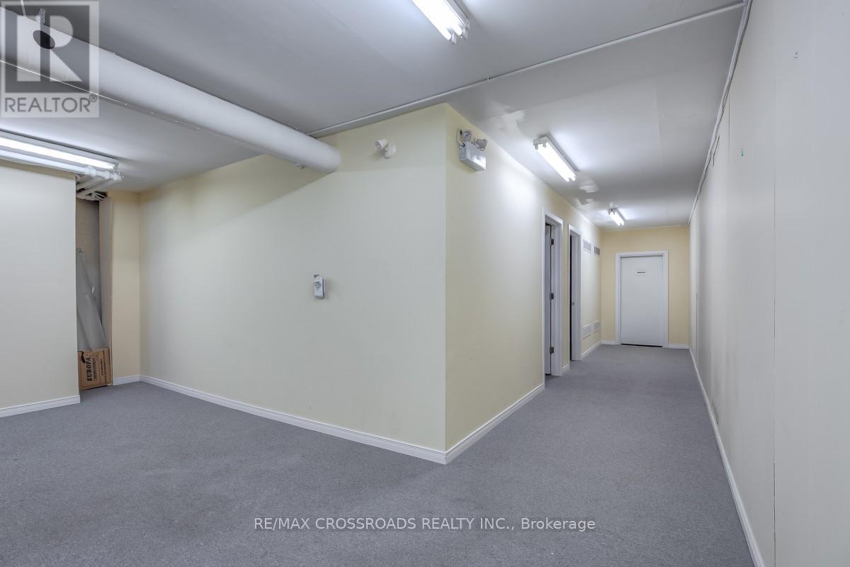 1936 Avenue Road, Toronto, Ontario  M5M 4A1 - Photo 22 - C12766332