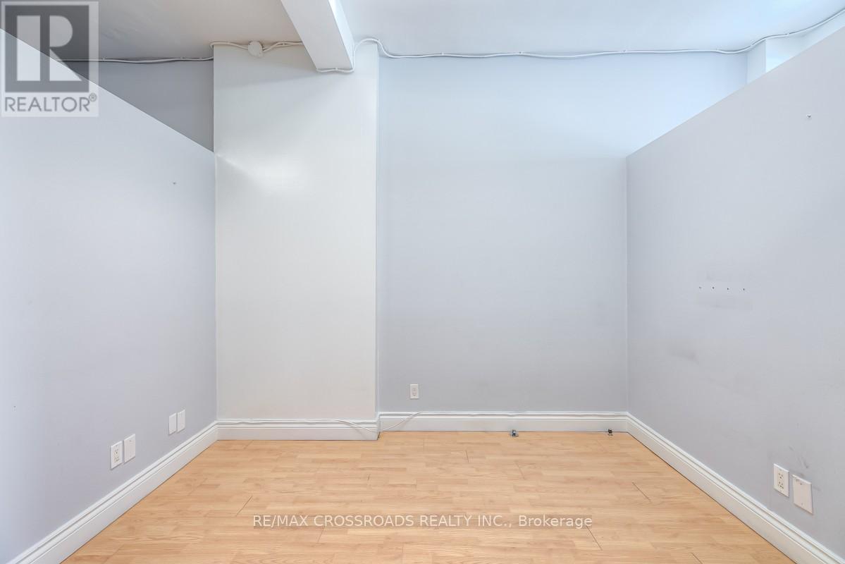 1936 Avenue Road, Toronto, Ontario  M5M 4A1 - Photo 8 - C12766332