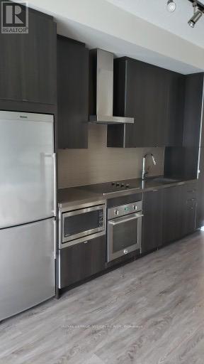 1301 - 300 Front Street, Toronto, Ontario  M5V 0E9 - Photo 2 - C12766360