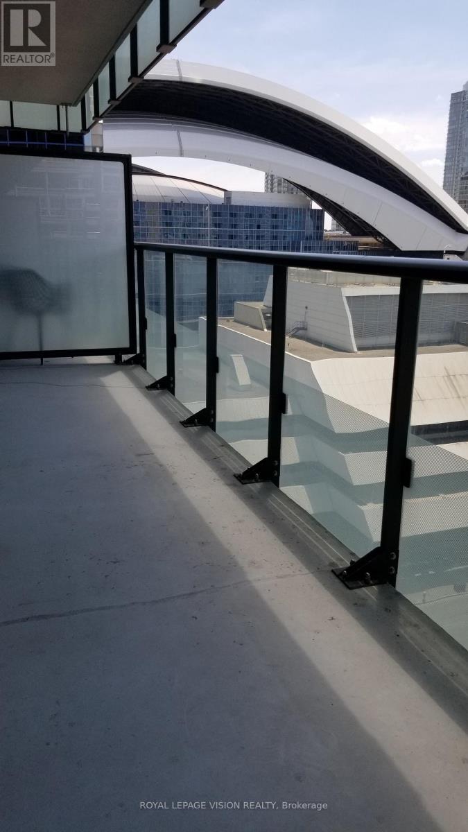 1301 - 300 Front Street, Toronto, Ontario  M5V 0E9 - Photo 9 - C12766360