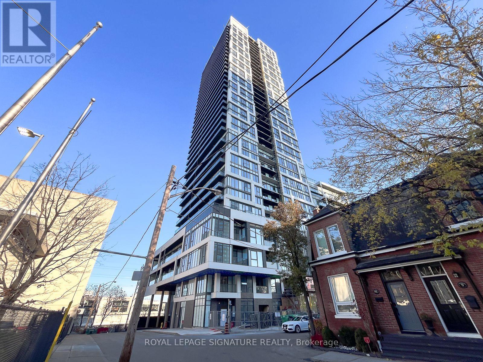 405 - 5 Defries Street, Toronto, Ontario  M5A 3R4 - Photo 2 - C12766380